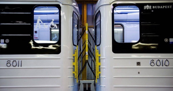 Ajtóhiba miatt megint megállt egy felújított orosz metró
