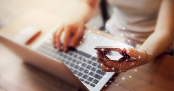 Csak óvatosan a fekete péntekkel – megszaporodtak a csaló webáruházak