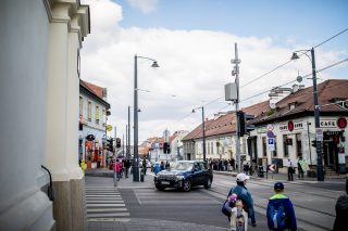 A Főpolgármesteri Hivatal szerint szabálytalanul szerelték fel a kamerát a Bécsi úton