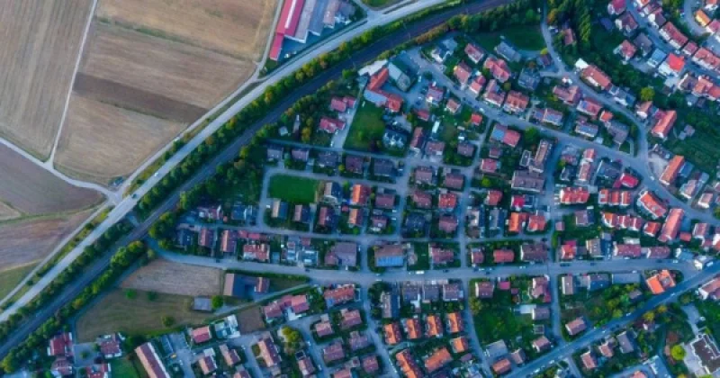 Budapest vagy az agglomeráció? Az árak újra mozgásba hozták a vevőket