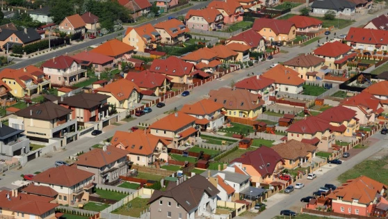 Kiköltözők dobják fel az ingatlanforgalmat
