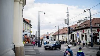 A Főpolgármesteri Hivatal szerint szabálytalanul szerelték fel a kamerát a Bécsi úton