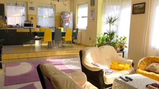 A csok nem lassít. Egyre több pénzt igényelnek