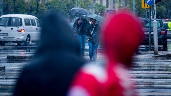 Égszakadás miatt adtak ki vészjelzést
