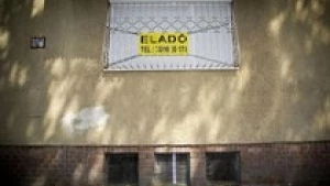 Tovább él az árfolyamgát