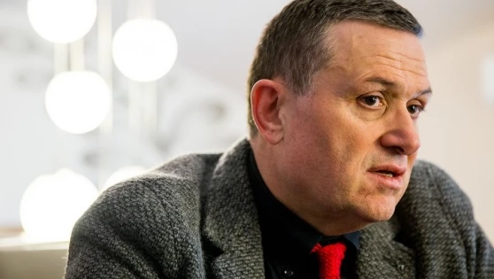 Új házba költözött Galambos Lajos és családja