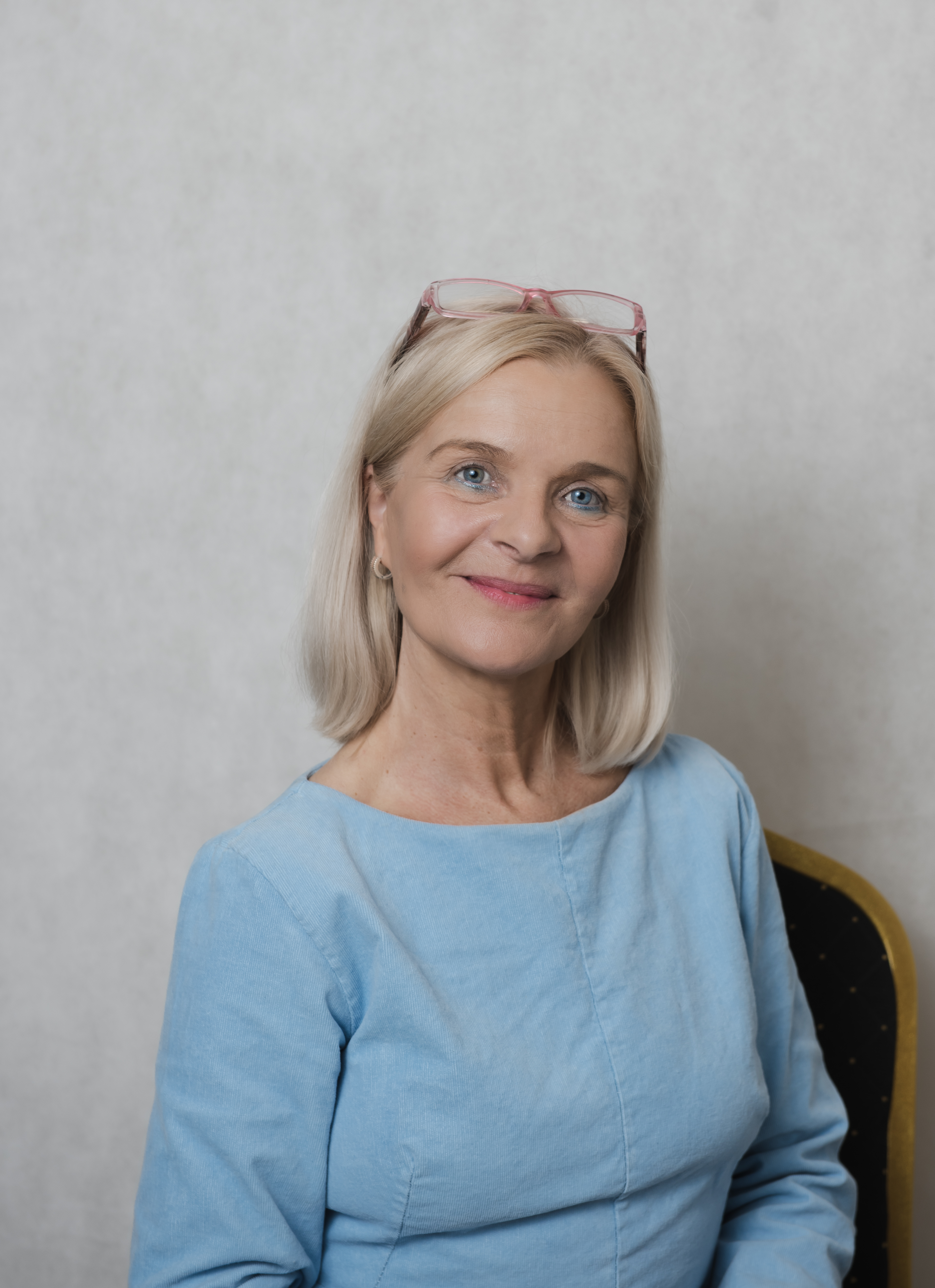 Szentiványi Ildikó profil